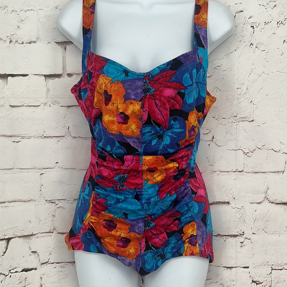 ✨VINTAGE✨80s Retro Style Swimsuit, Size M